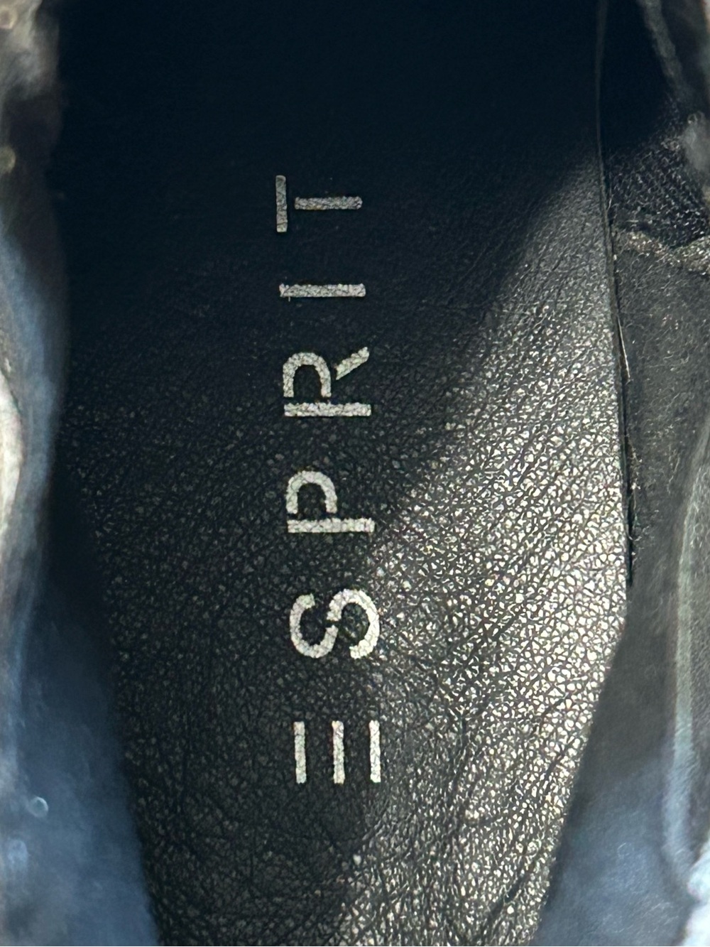 NWT Esprit Tiffany Snakeskin Ankle Boots Genuine Leather Gray Black Size 6 - Picture 9 of 10